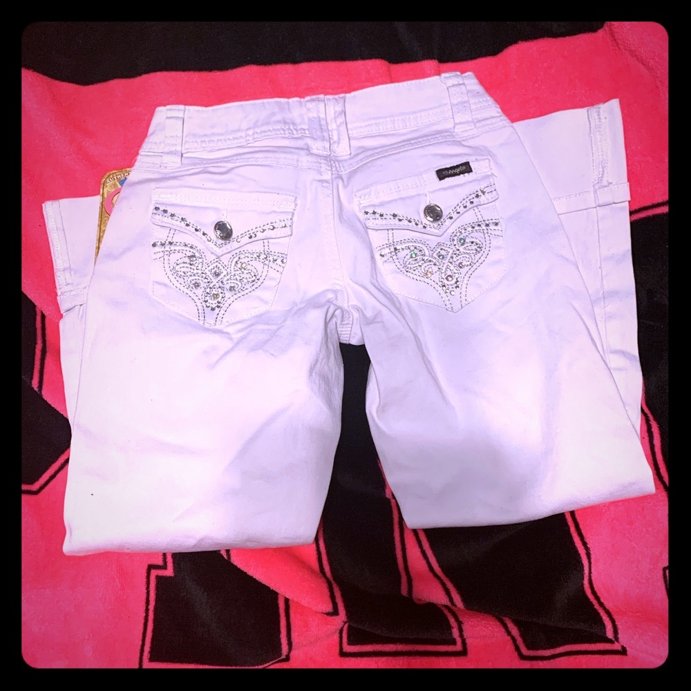 White Cropped Pants